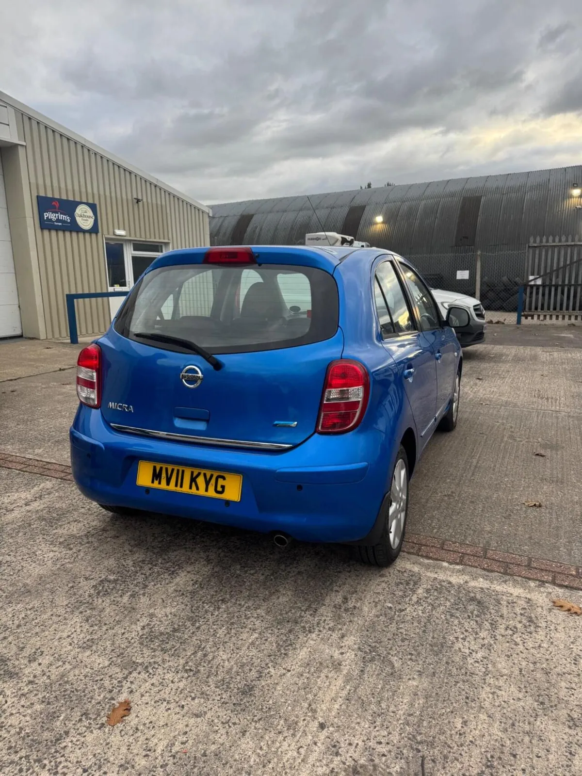 Nissan Micra 2011 photo 4