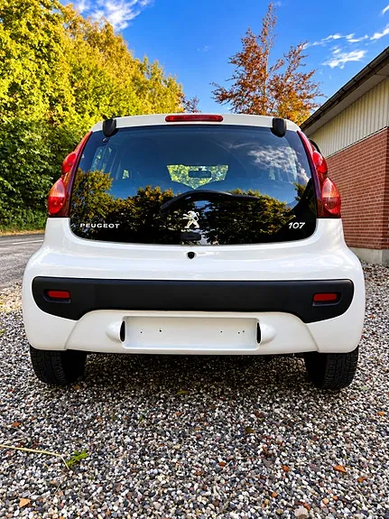 Peugeot 107 2012 photo 5