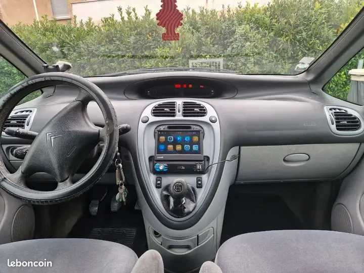 Citroen Xsara Picasso 2003 photo 3