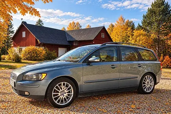 Volvo V50 2005 photo 2