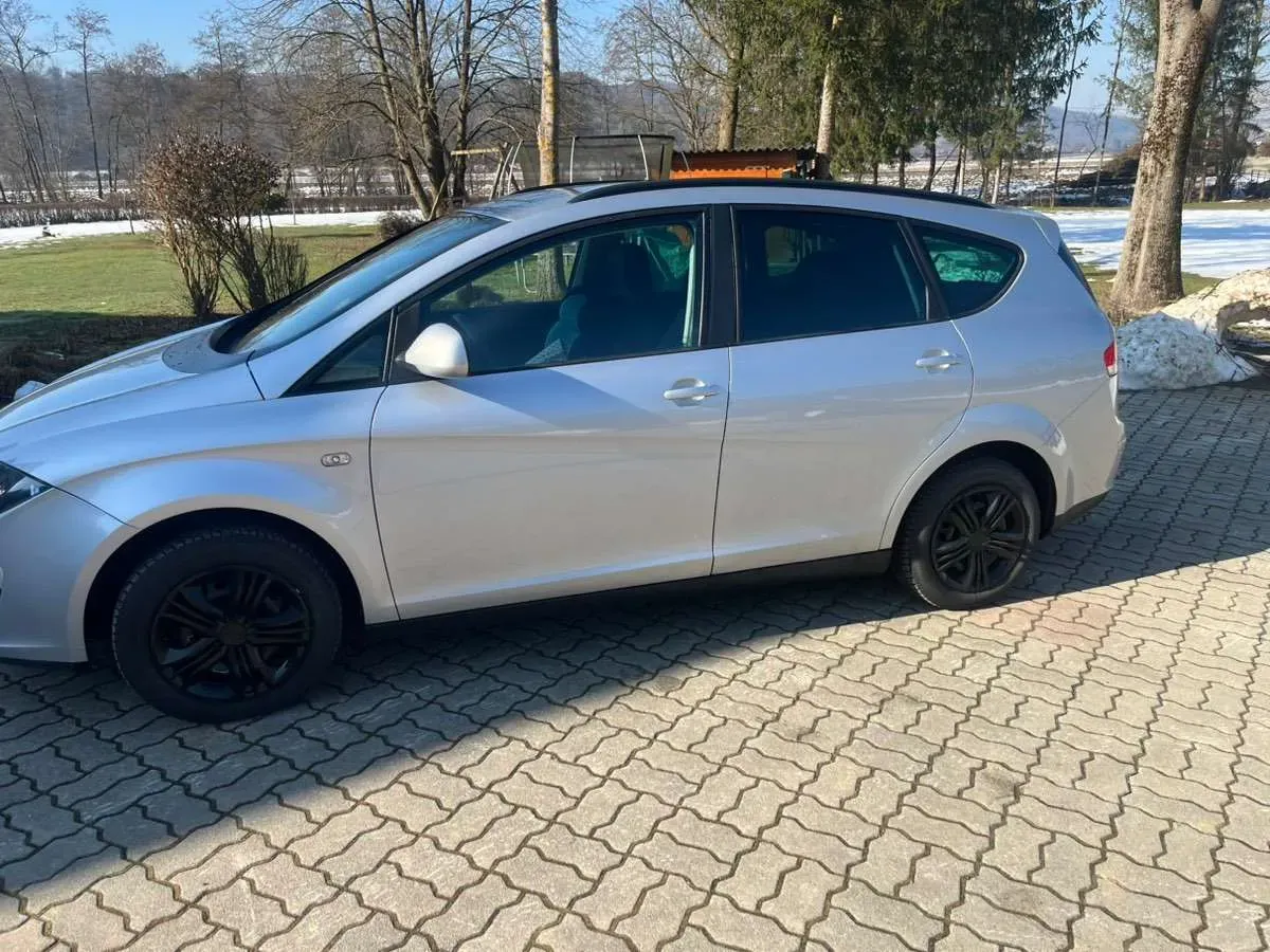 Seat Altea Xl 2012 photo 2