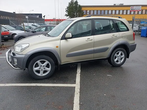 Toyota Rav4 2003 photo 2