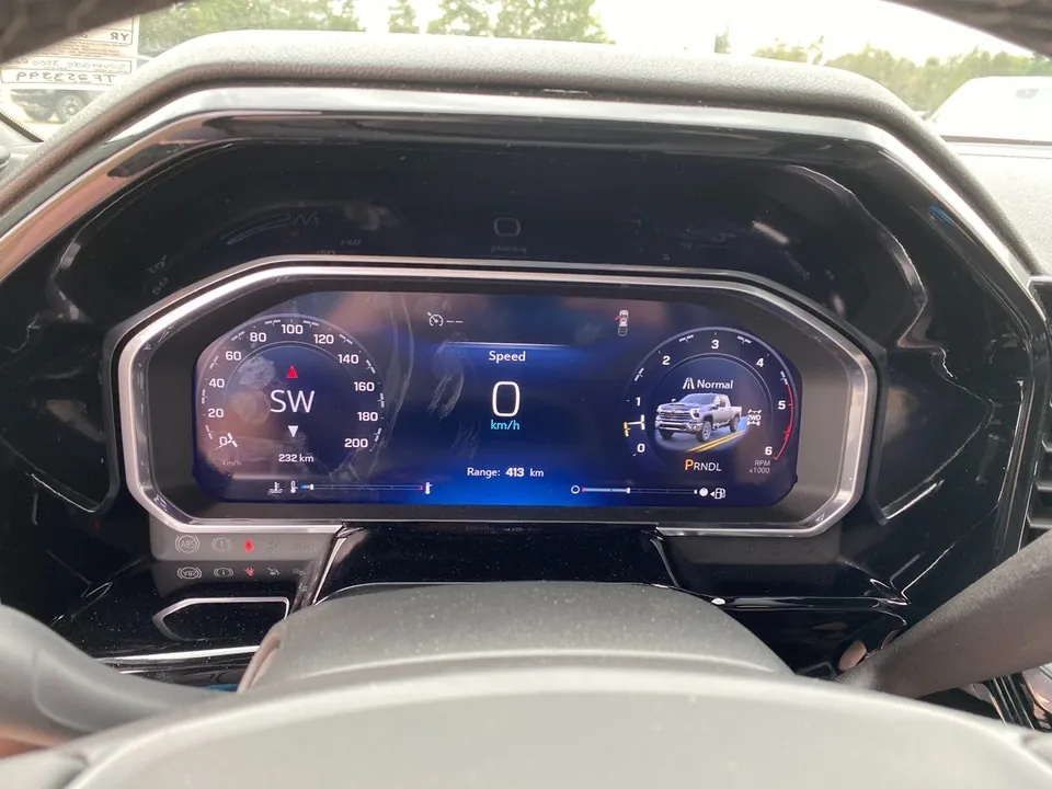 Chevrolet Silverado 3500Hd 2026 photo 5