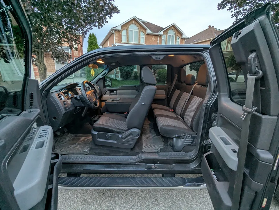 Ford F-150 2011 photo 3