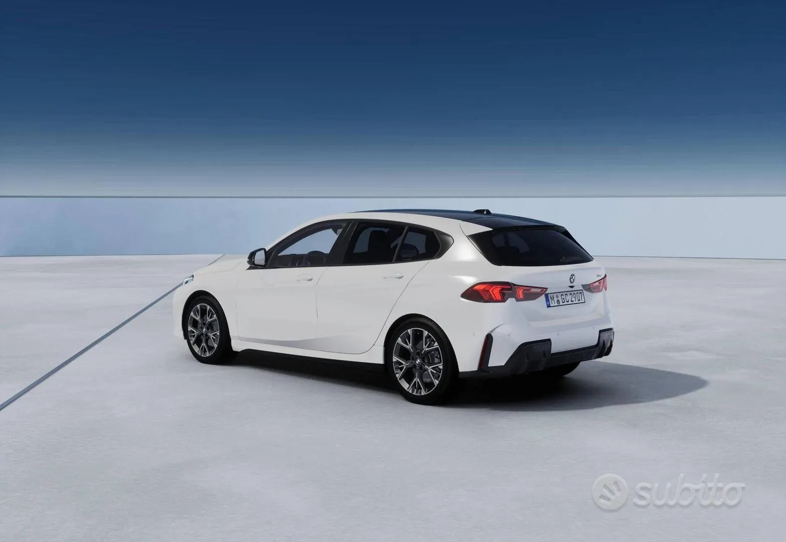 BMW 1 Series 2026 photo 2