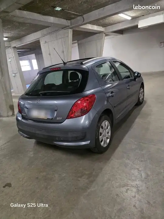 Peugeot 207 2008 photo 3
