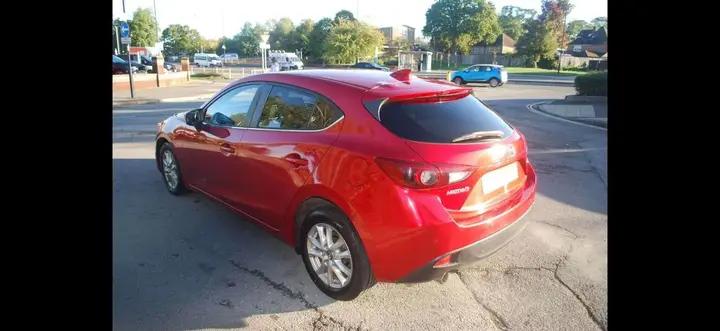 Mazda Mazda3 2016 photo 3