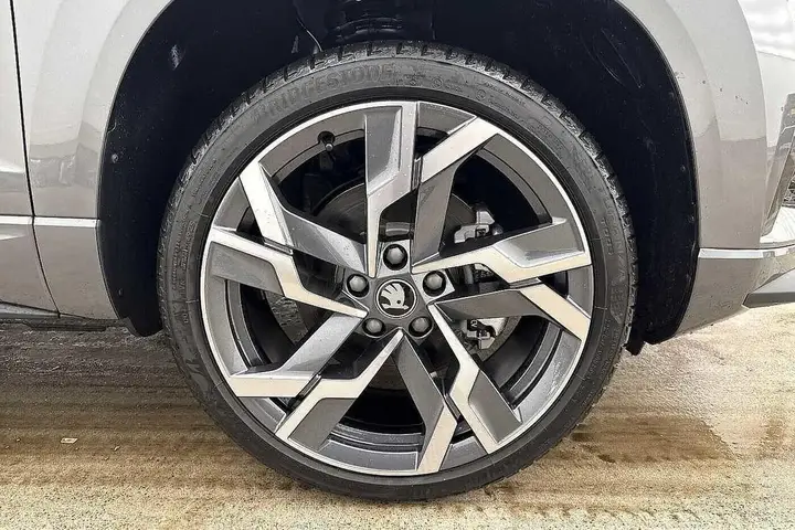 Skoda Karoq 2026 photo 5