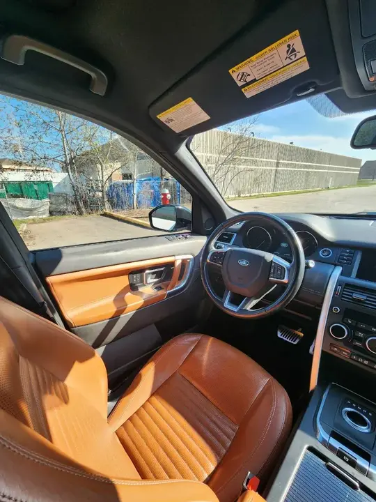 Land Rover Discovery Sport 2017 photo 4