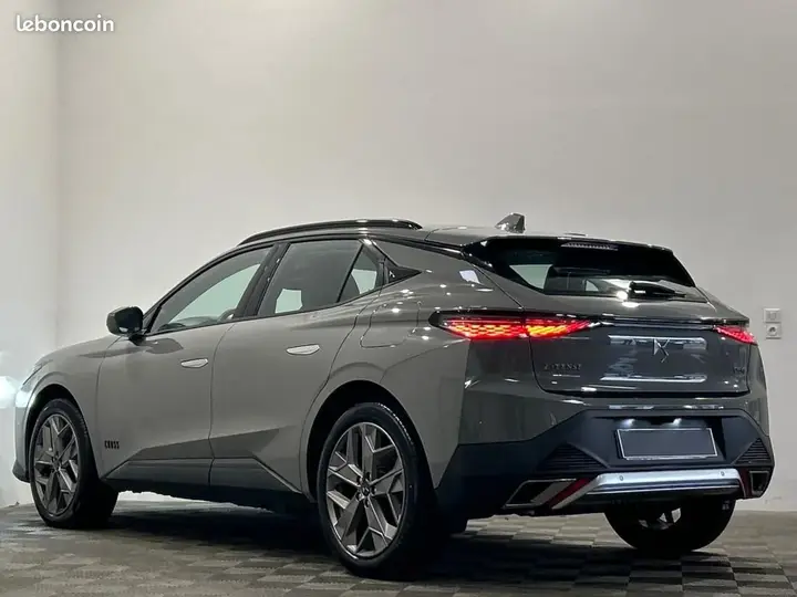 DS Automobiles Ds 4 2023 photo 4