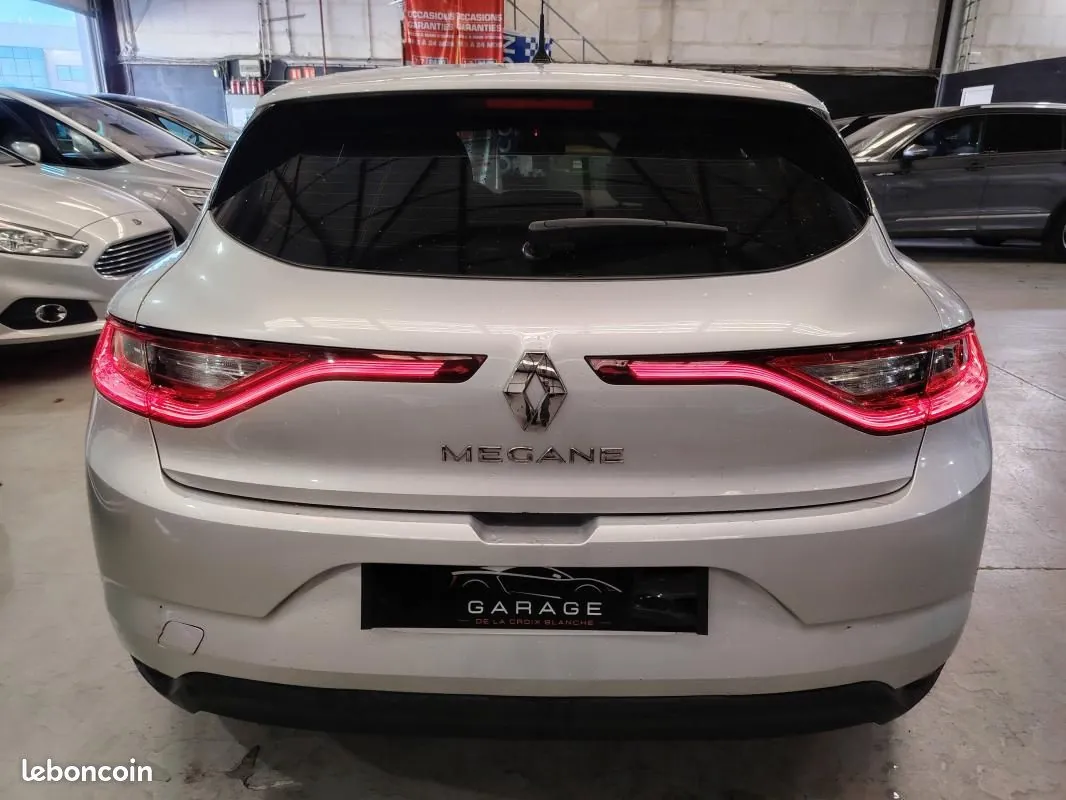 Renault Megane 2019 photo 5