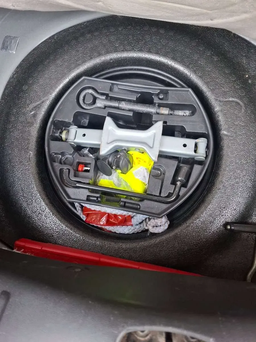 Citroen C3 2012 photo 2