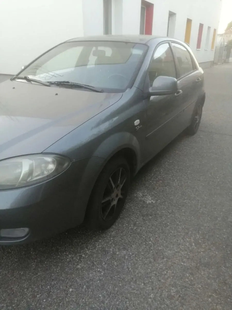 Chevrolet Lacetti 2010 photo 3