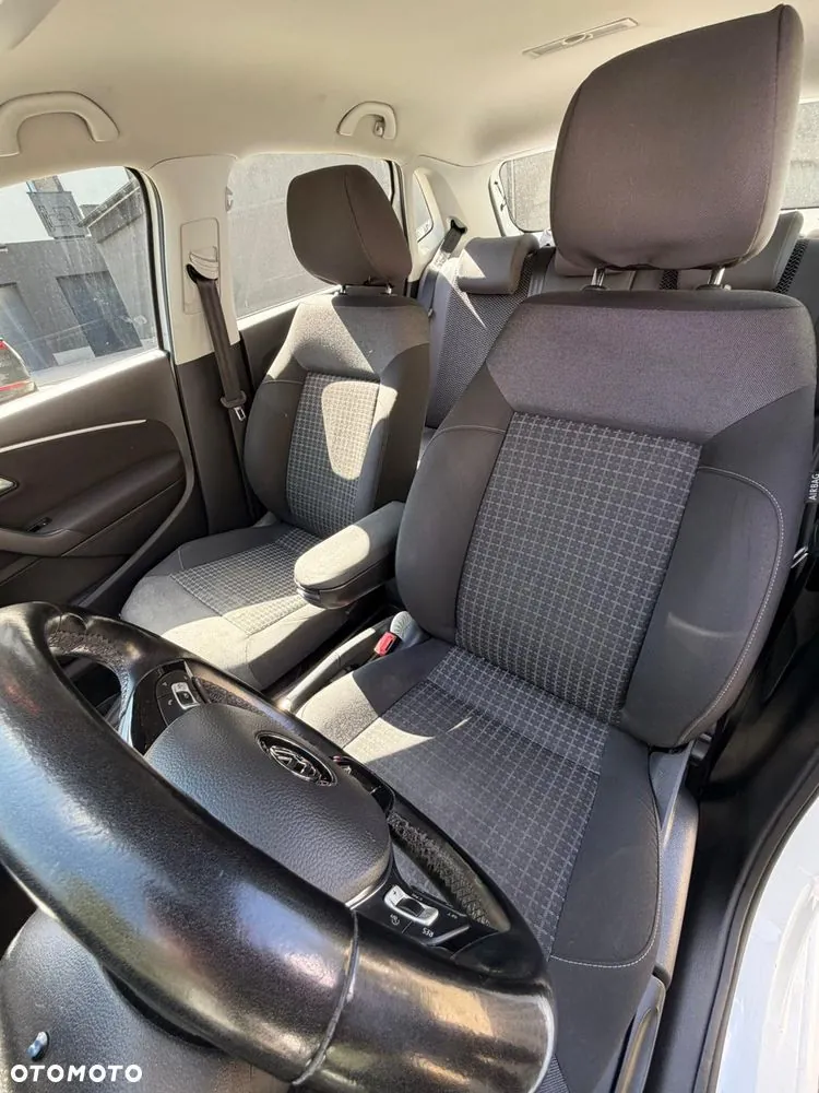 Volkswagen Polo 2017 photo 5