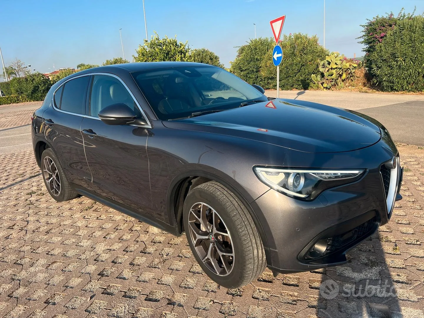 Alfa Romeo Stelvio 2018 photo 2