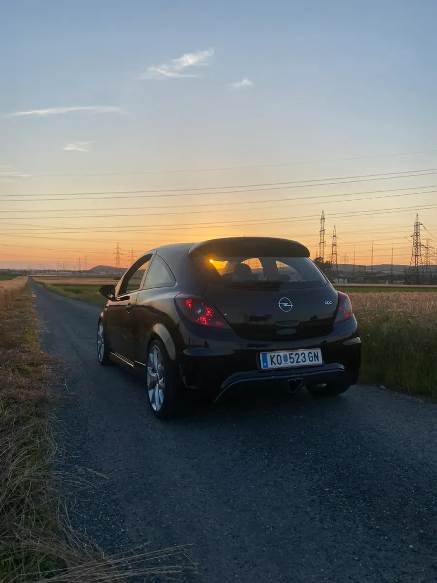 Opel Corsa 2008 photo 2