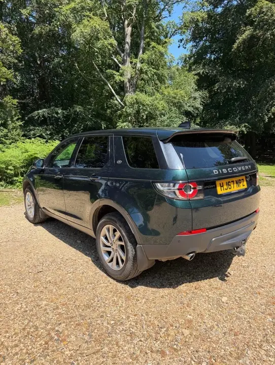Land Rover Discovery Sport 2017 photo 5