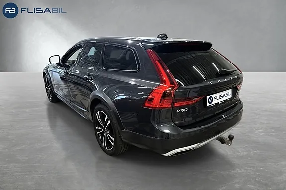 Volvo V90 Cross Country 2018 photo 5