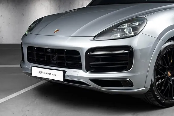 Porsche Cayenne 2020 photo 2