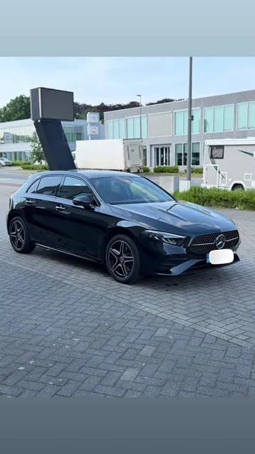 Mercedes-Benz A250E