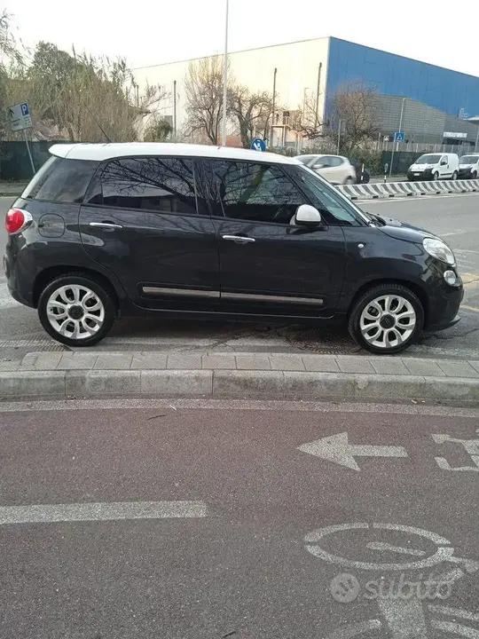 Fiat 500L 2013 photo 5