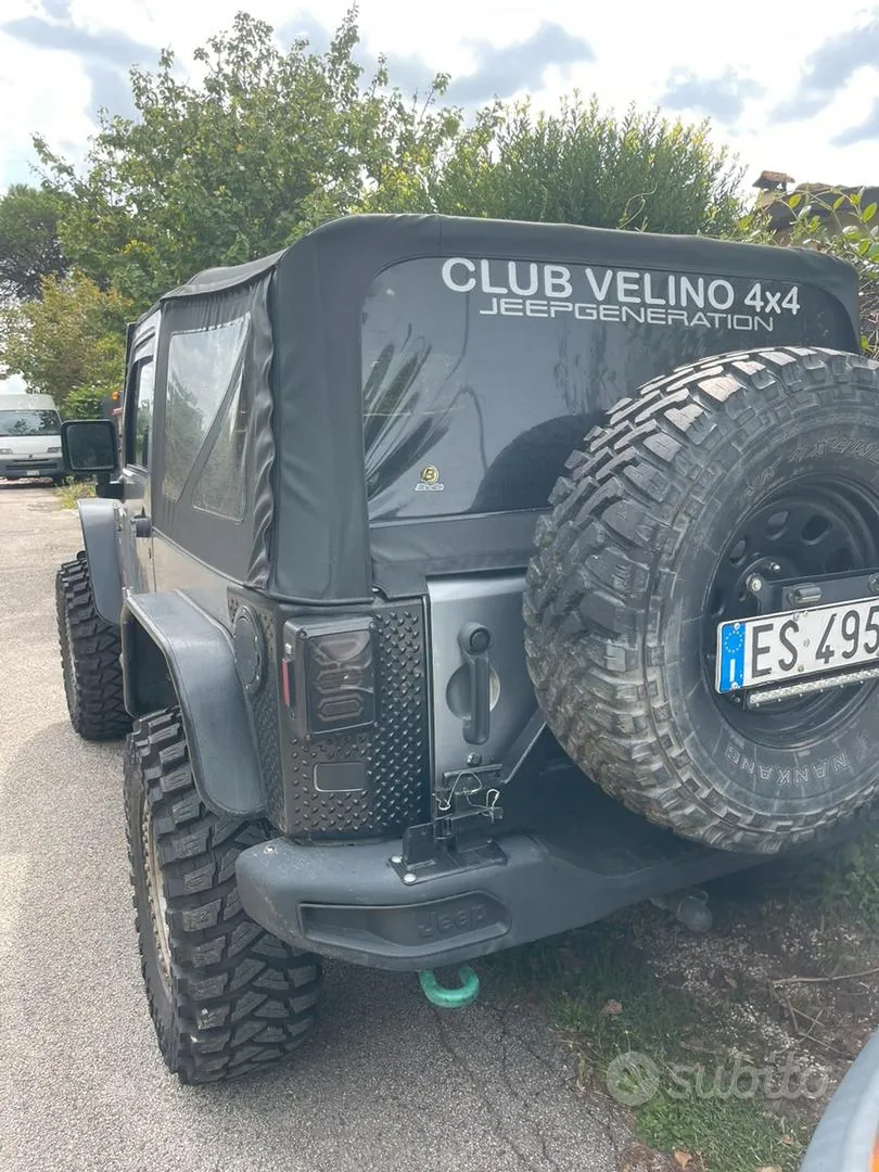 Jeep Wrangler 2013 photo 3
