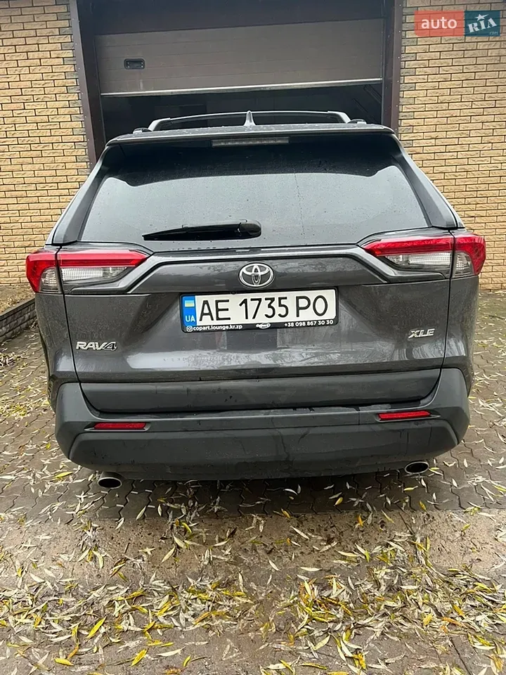 Toyota Rav4 2019 photo 3