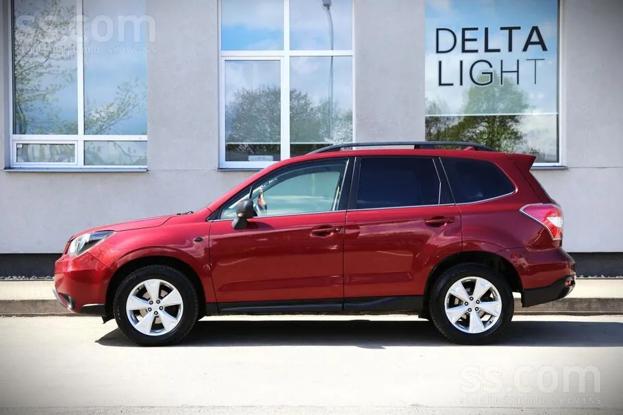 Subaru Forester 2015 photo 2