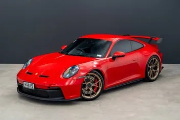 Porsche 911 2021 photo 2