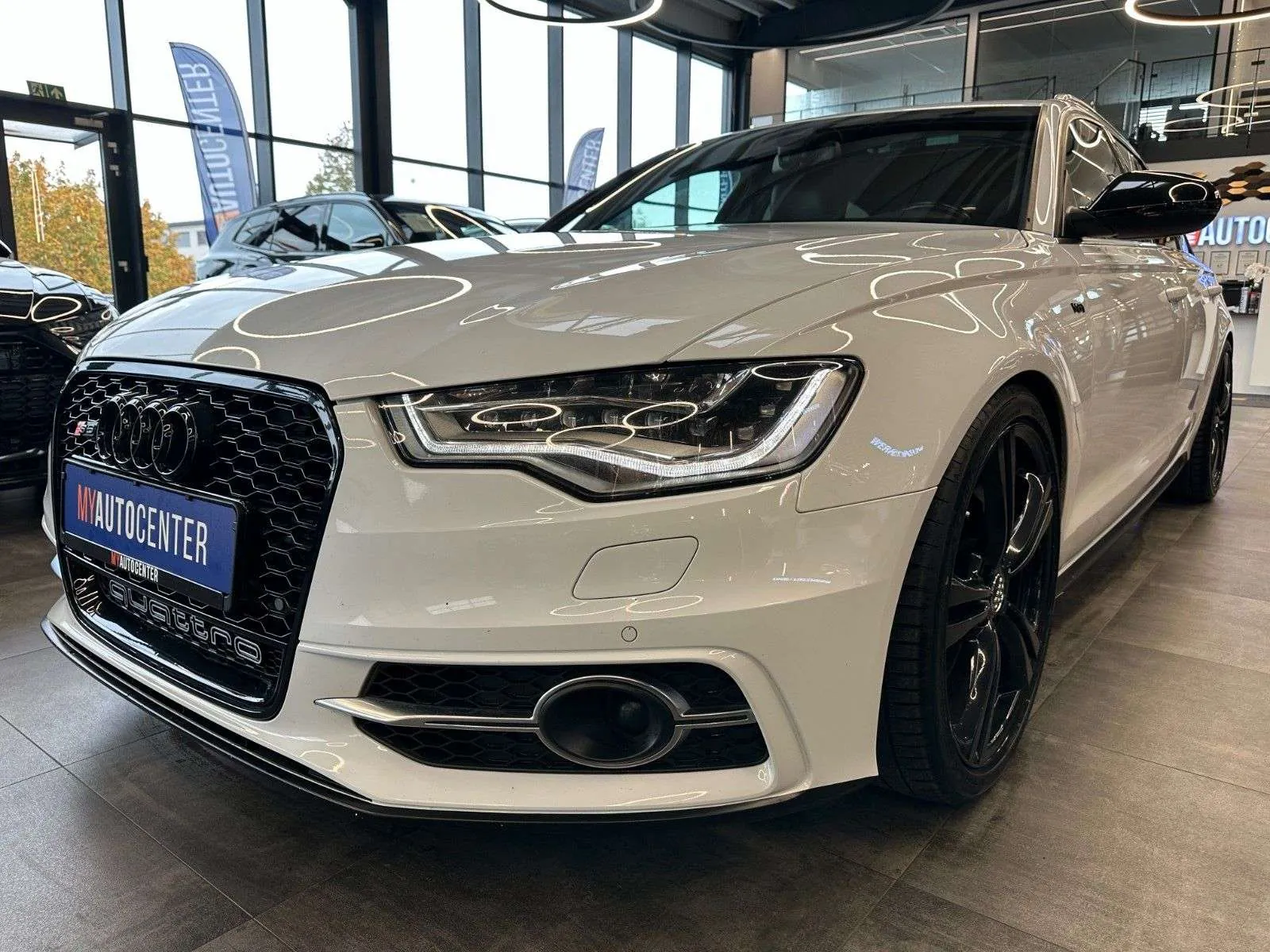 Audi S6 2013 photo 4