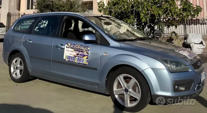 Ford Focus 2006 photo 2