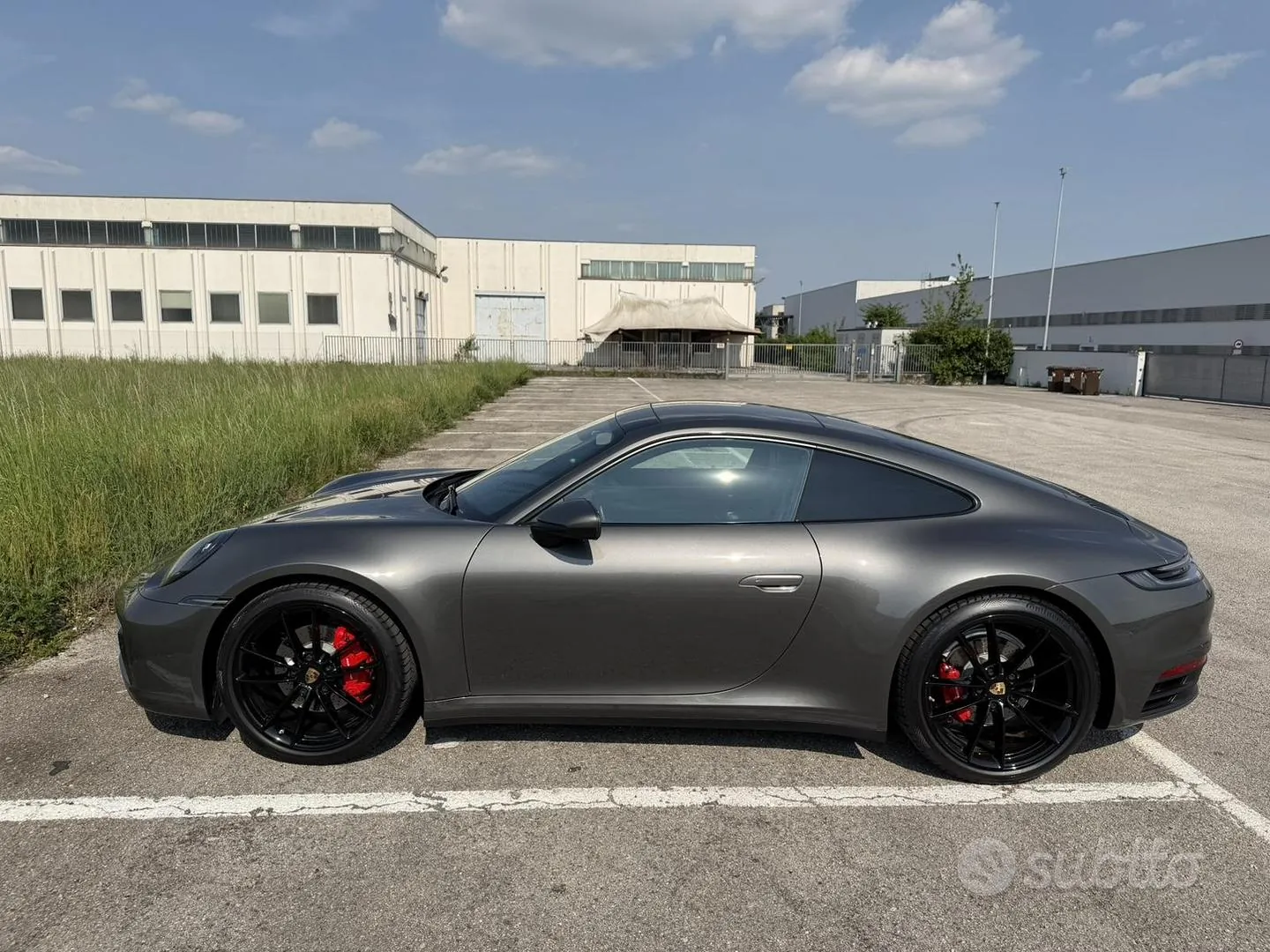 Porsche 911 2020 photo 2