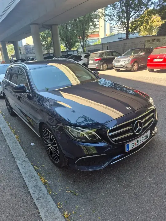 Mercedes-Benz E-Class 2019 photo 3