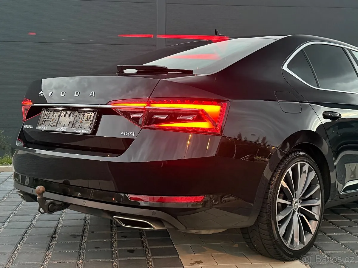Skoda Superb 2023 photo 5
