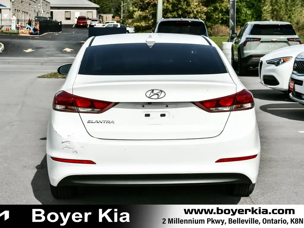Hyundai Elantra 2018 photo 5