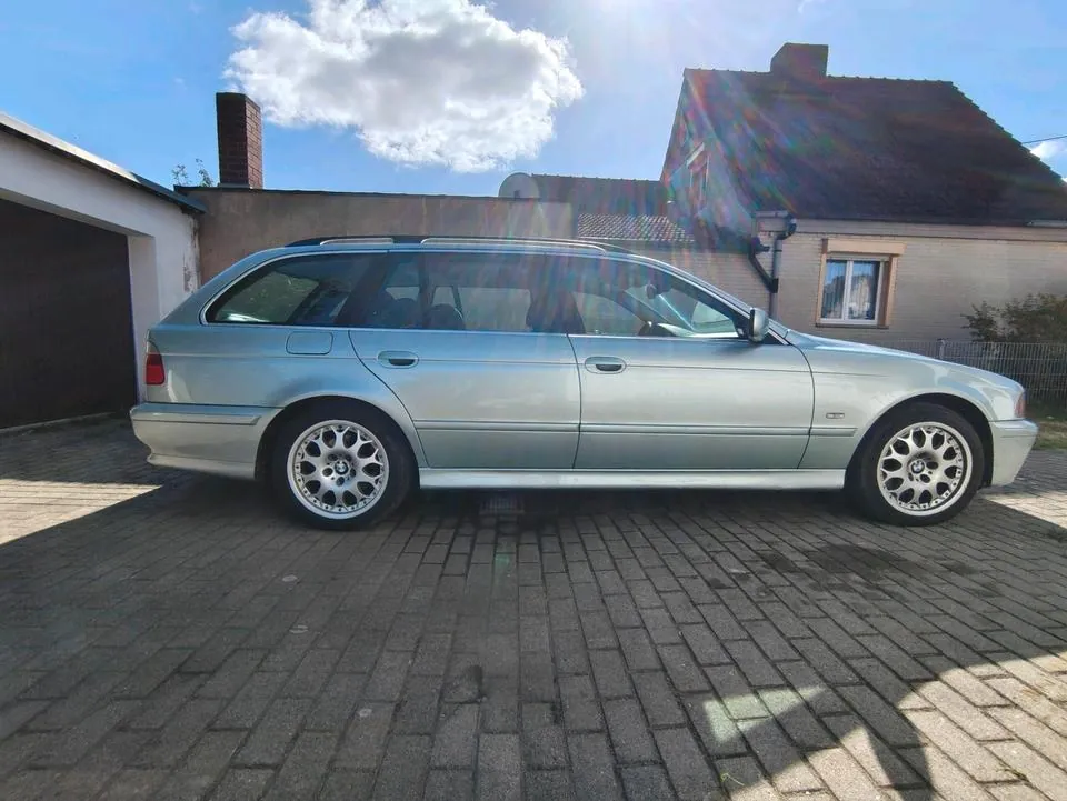 BMW E39