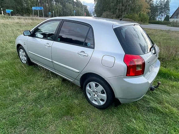 Toyota Corolla 2002 photo 3