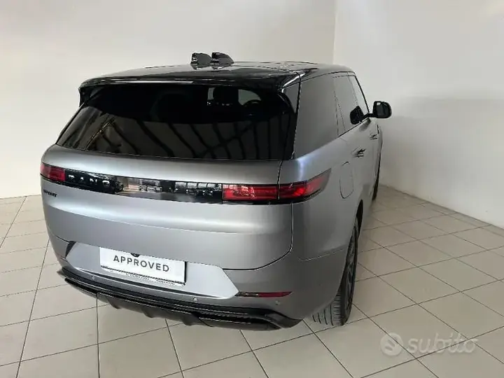 Land Rover Range Rover Sport 2024 photo 4