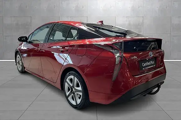 Toyota Prius 2016 photo 3