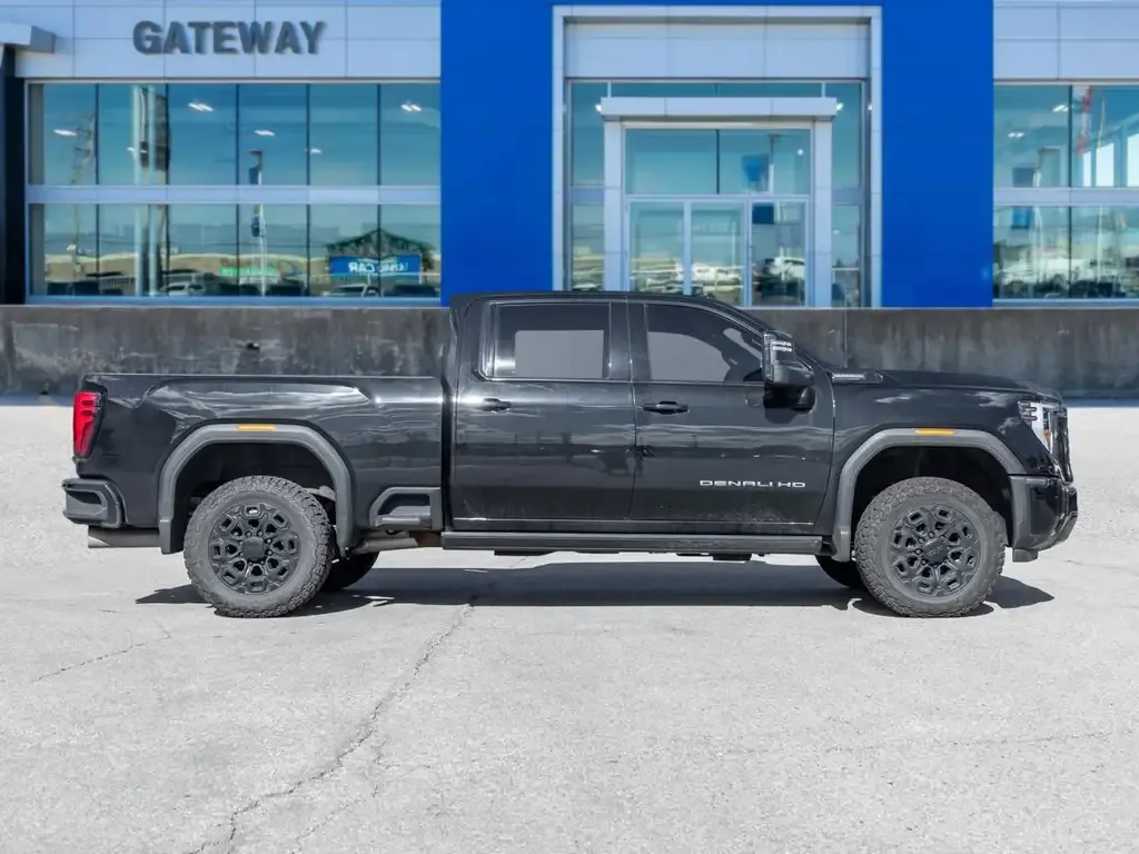 GMC Sierra 2500Hd 2024 photo 3