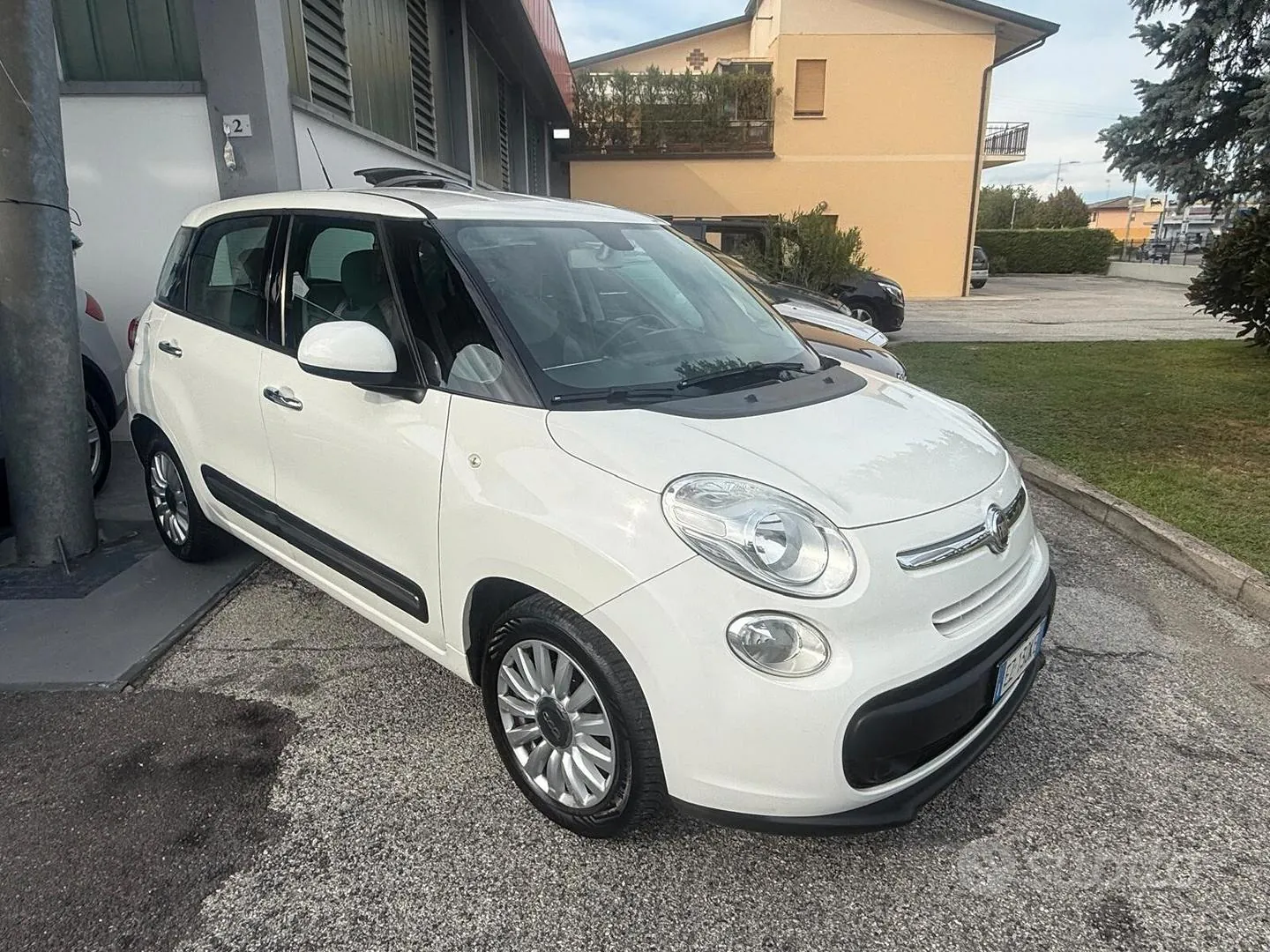 Fiat 500L 2013 photo 5