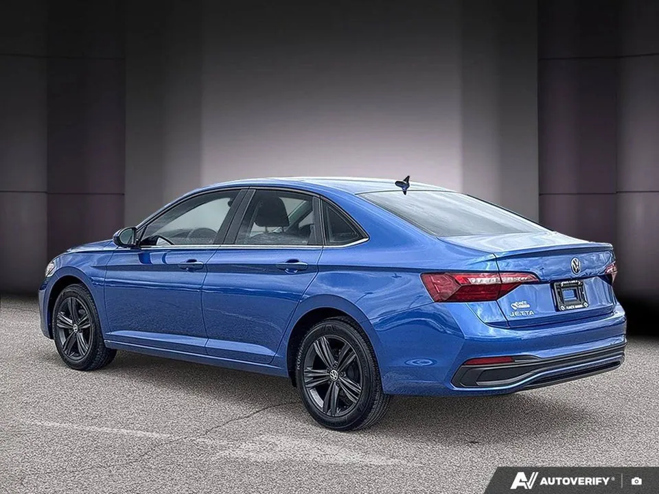 Volkswagen Jetta 2022 photo 3