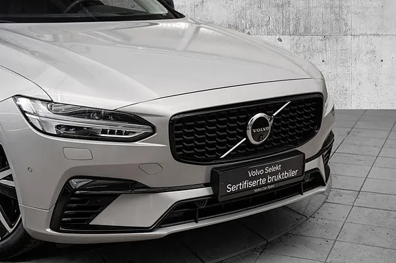Volvo V90 2025 photo 3