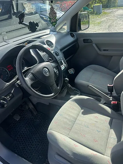 Volkswagen Caddy 2009 photo 4