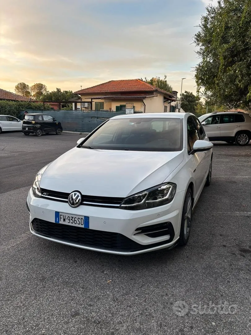 Volkswagen Golf 2019 photo 2
