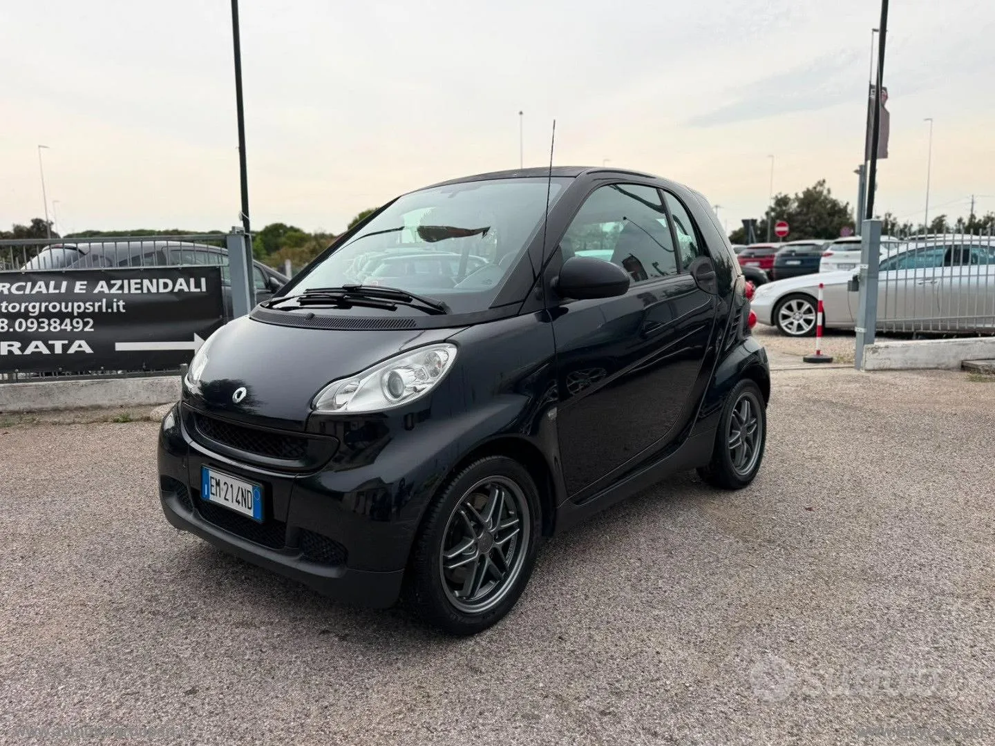 Smart Fortwo 2012 photo 2