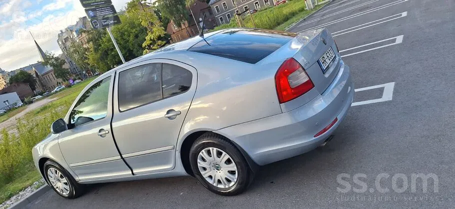 Skoda Octavia 2011 photo 5