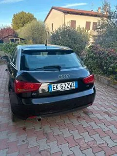 Audi A1 2012 photo 2