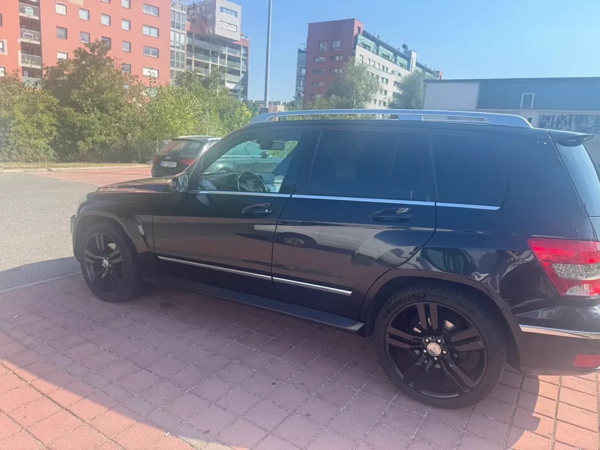 Mercedes-Benz Glk Class 2008 photo 2