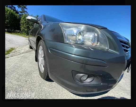 Toyota Avensis 2007 photo 2